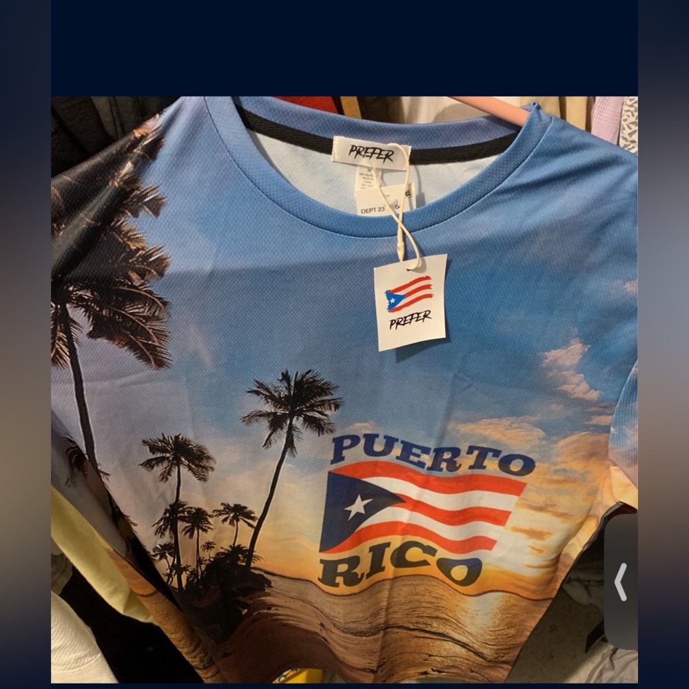 Puerto Rico shirt from Puerto Rico medium w tags brand new